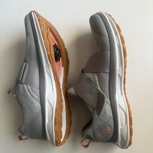 Gently used Tiem Cycling shoes